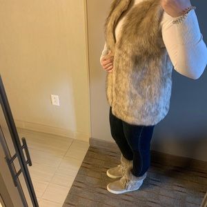 Fur vest. Excellent condition.